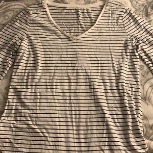 Old Navy T-shirt
